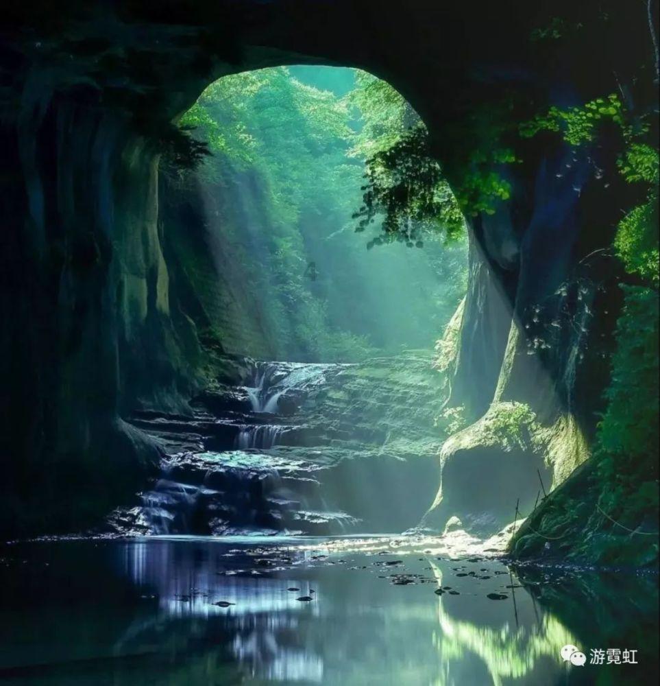 同学考试不好想和父母外出务工，同学如何劝说？游戏画面