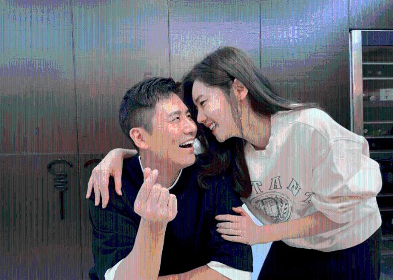 双眼无神演技僵硬，看了《仙剑4》中的毛晓慧，小龙女要被毁了