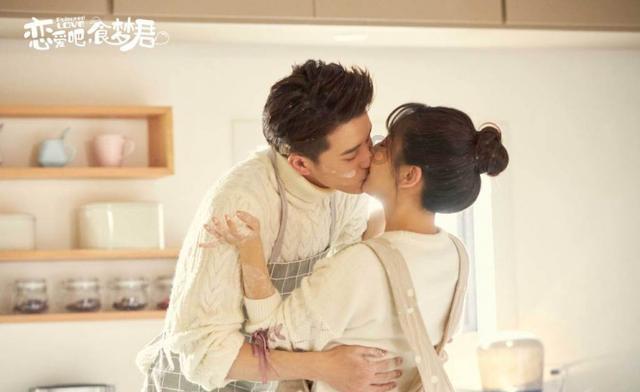 多彩时尚美发沙龙