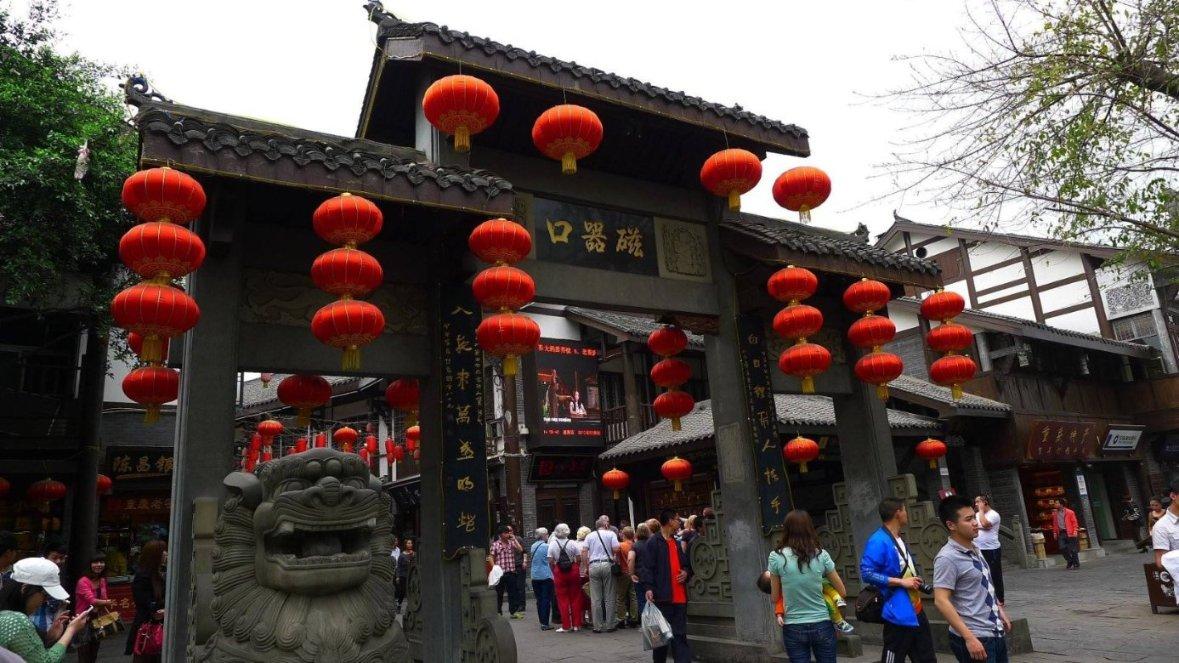 逃离遗弃的建筑3