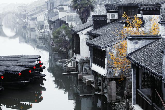 重庆地标重新“回归”，去打个卡，真的和网上吐槽的一样吗？